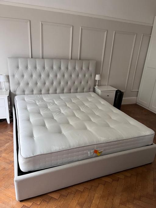Buy & Sell Greenwich South East London - Photos for Super king Dusk ottoman bed + Dreams mattress