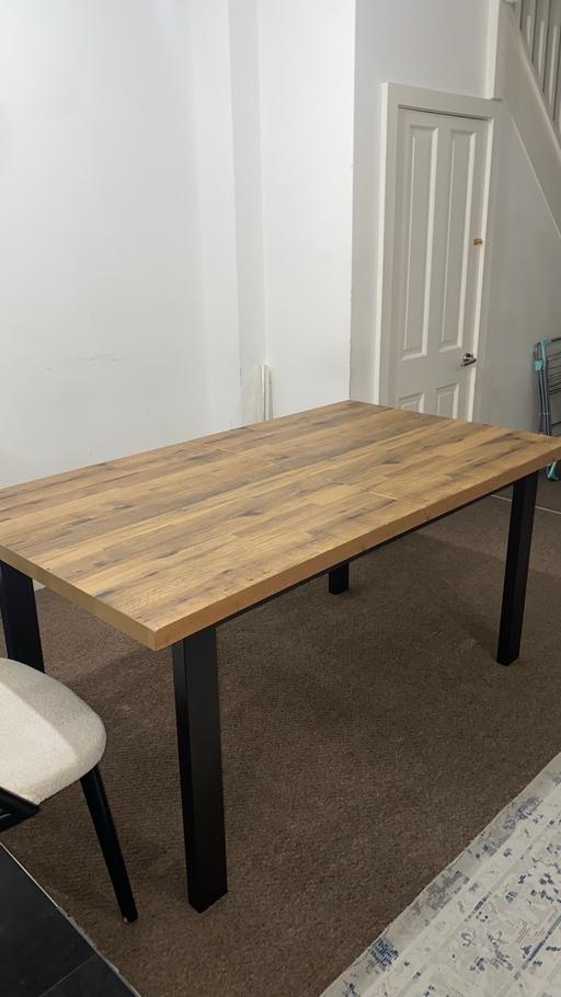 Buy & Sell - Photos for Dining table
