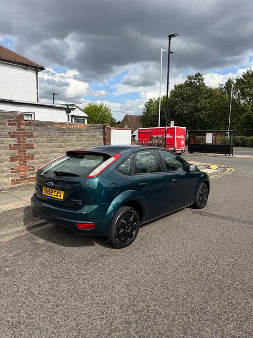 Vehicles Enfield North London - Photos for Ford