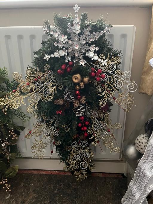 Buy & Sell Woodsetton Dudley - Photos for Christmas door/grave wreath