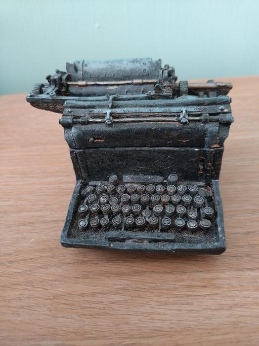 Buy & Sell Darlaston Walsall - Photos for Trinket box