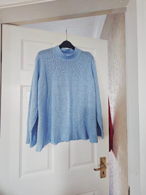Buy & Sell Newton Doncaster - Photos for Jumper size 18
