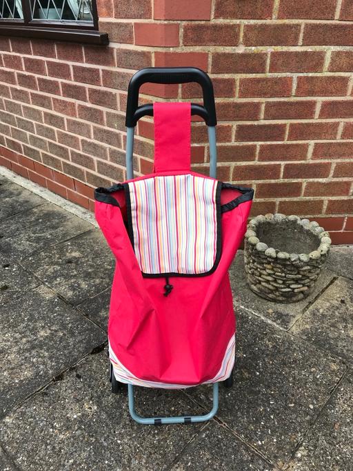 Buy & Sell Brooklands Manchester - Photos for 6 wheel stair-climbing shopping trolley