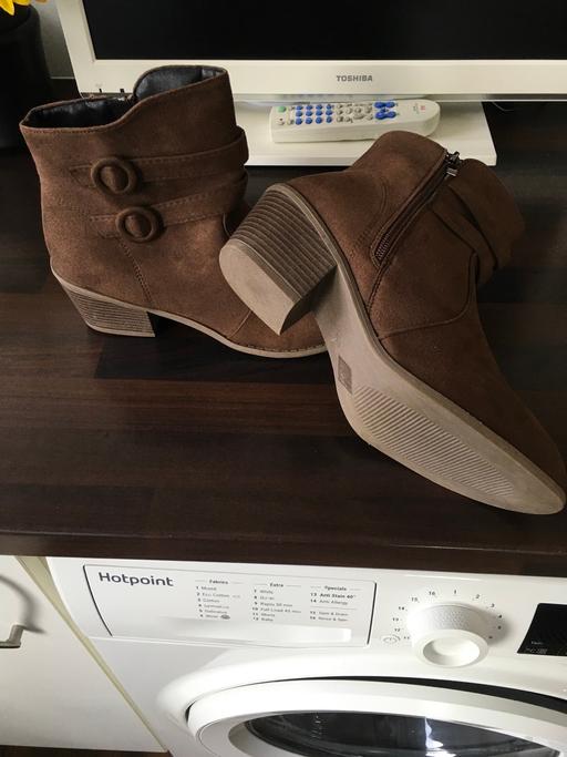 Buy & Sell Langford Central Bedfordshire - Photos for Suede Boots size 41