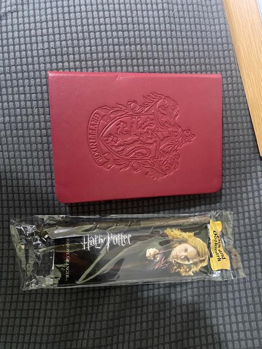 Buy & Sell Edmonton North London - Photos for Harry potter wand and book/diary
