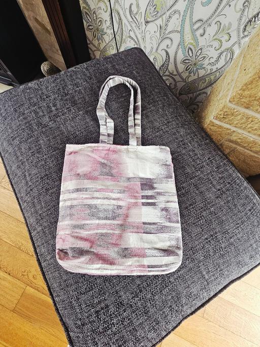 Buy & Sell Newton Doncaster - Photos for Silky feel shoulder bag.
