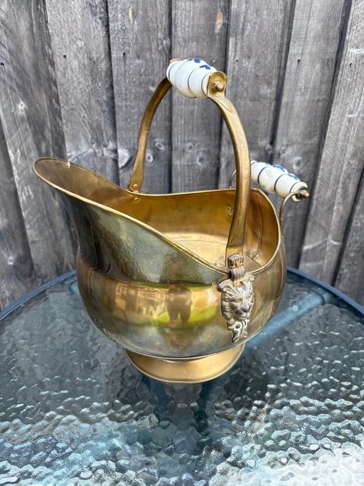 Buy & Sell East Malling Tonbridge and Malling - Photos for Coal scuttle