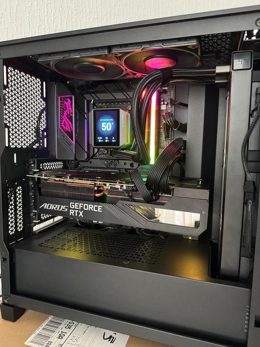 Buy & Sell Chapeltown Sheffield - Photos for High End Gaming PC & Gaming Monitor Bundle