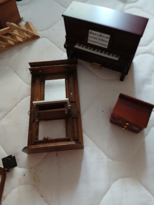 Buy & Sell Holly Hall Dudley - Photos for piano hall cupboard small draws