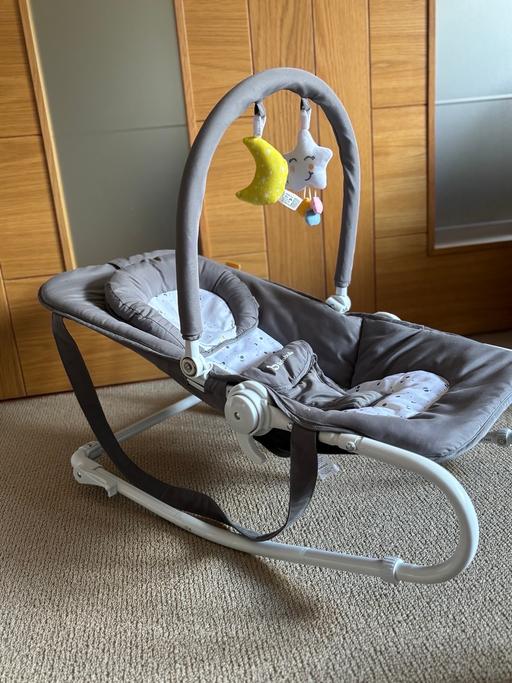 Buy & Sell Chigwell Epping Forest - Photos for Baby Chair/Bouncer