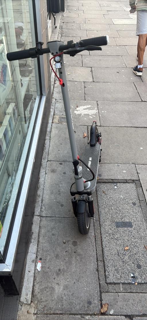 Vehicles Queensway Central London - Photos for Electric scooter