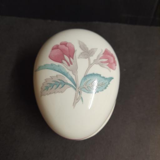Buy & Sell Preston South Ribble - Photos for PORCELAIN EGG SHAPE TRINKET BOX