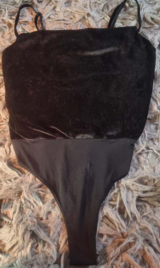 Buy & Sell Clayton West Kirklees - Photos for Black Crushed Velvet New Look Bodysuit