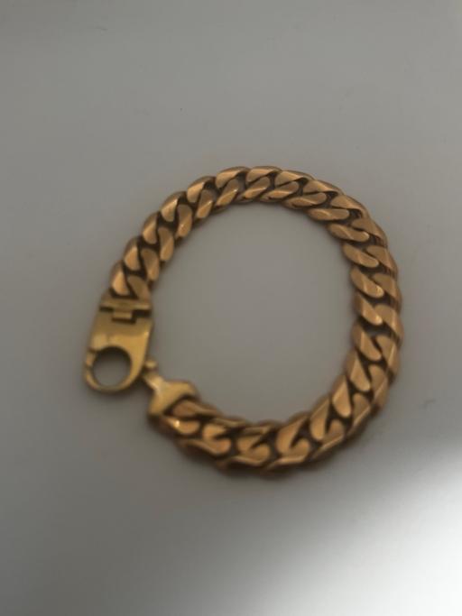 Buy & Sell Muxton Telford and Wrekin - Photos for 9 ct Gold Curb Link Bracelet