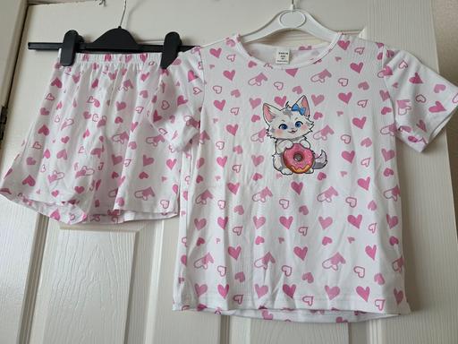 Buy & Sell Blackpool Town Centre Blackpool - Photos for Girls pyjamas age 6 yrs BNWT