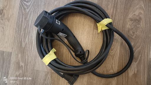 Vehicles Ramsbottom Bury - Photos for GENUINE HOME CHARGING LEAD 33329534 296M45SH1