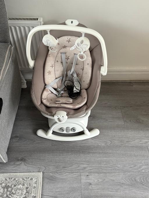 Buy & Sell Openshaw Manchester - Photos for Joie Sansa 2-in-1 Rocker/Swing