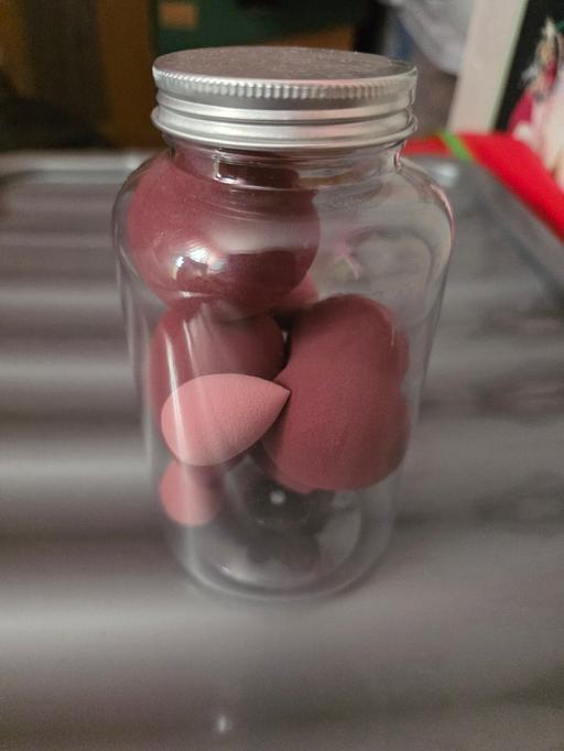 Buy & Sell Blackpool Town Centre Blackpool - Photos for Make up sponges in plastic jar NEW