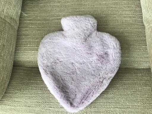 Buy & Sell Essington Wolverhampton - Photos for Lilac heart hot water bottle
