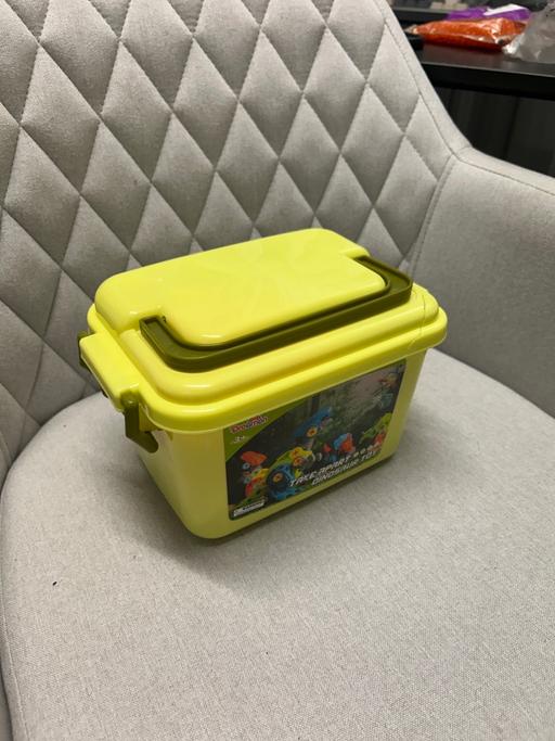 Buy & Sell Pilgrims Hatch Brentwood - Photos for Dreamono Builder Set (Dinosaur themed)