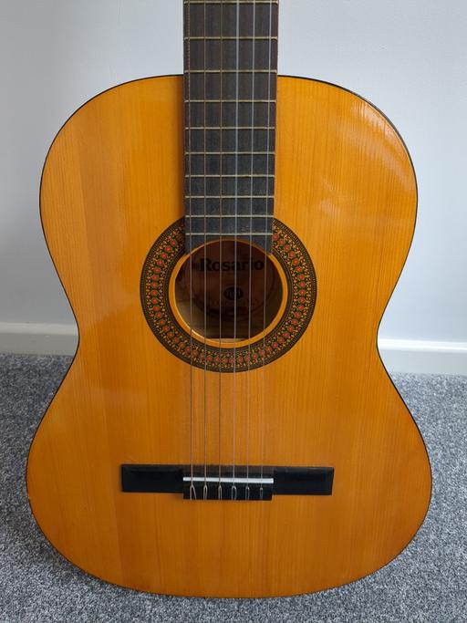 Buy & Sell Low Common Wigan - Photos for Classical Guitar