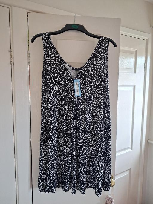 Buy & Sell Dudley Port Sandwell - Photos for ladies top