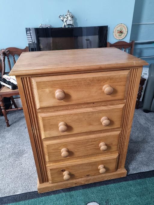 Buy & Sell Willenhall Walsall - Photos for Pine chest of drawers