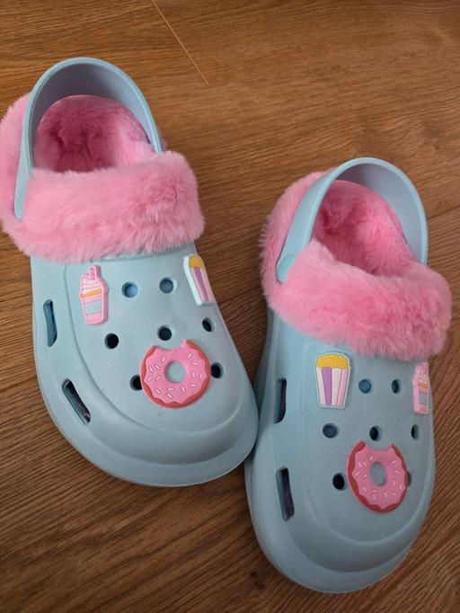 Buy & Sell Weoley Castle Birmingham - Photos for size 1 girls croc style shoes