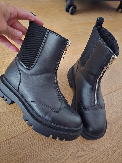 Buy & Sell Weoley Castle Birmingham - Photos for size 1 Matalan girls boots