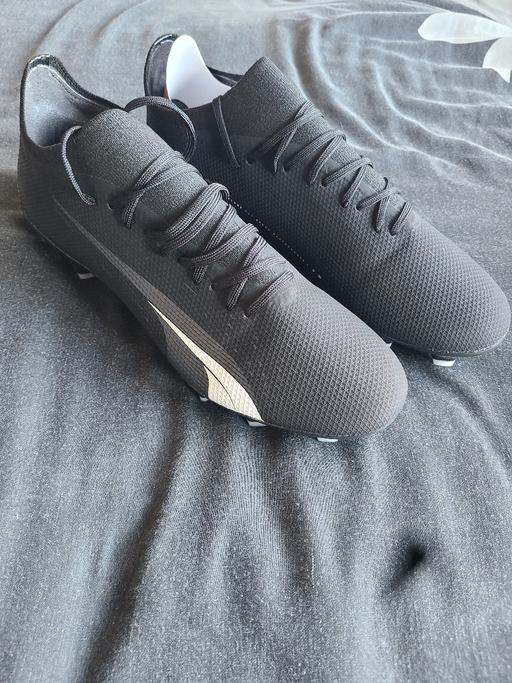 Buy & Sell Walsall Town Centre Walsall - Photos for Mens Puma Football boots Size 10