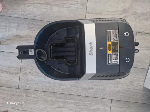 Buy & Sell Upper Edmonton North London - Photos for shark hoover