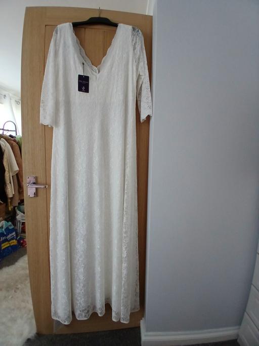 Buy & Sell Gelligaer Caerphilly - Wales - Photos for Champagne Bridal Dress