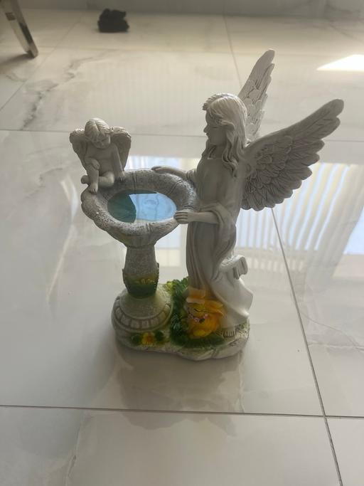 Buy & Sell Hayes Hillingdon - Photos for Angel garden statue solar powered