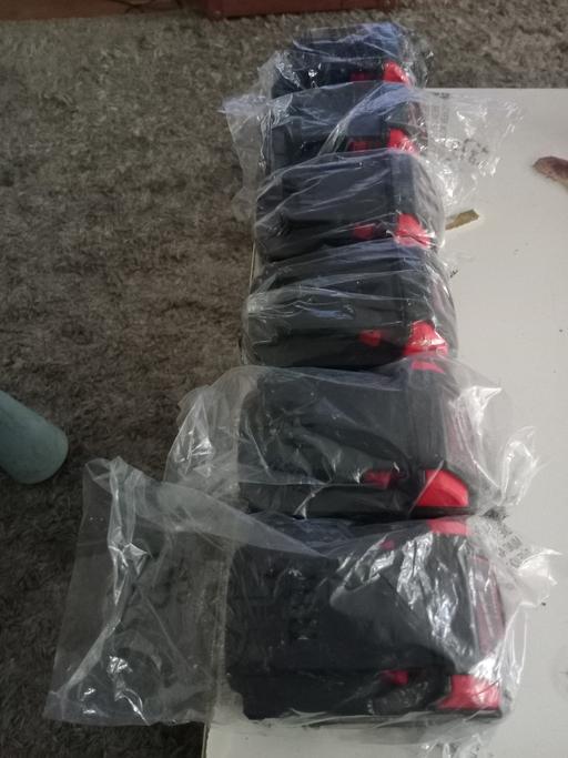Buy & Sell Tulse Hill South East London - Photos for Milwaukee batteries