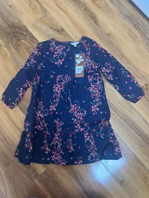 Buy & Sell Hillingdon West London - Photos for Baby girl size 4 dress