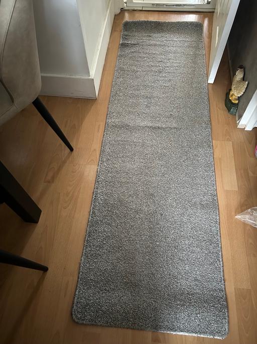 Buy & Sell Bethnal Green East London - Photos for Dark grey runner/carpet x2
