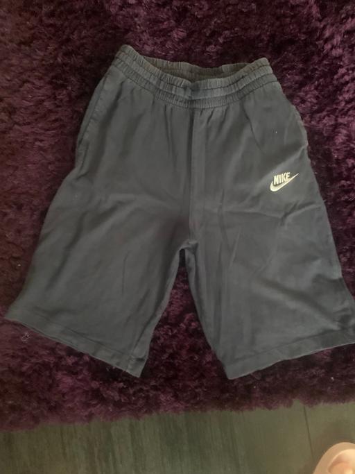 Buy & Sell Ettingshall Park Wolverhampton - Photos for Nike and burton shorts