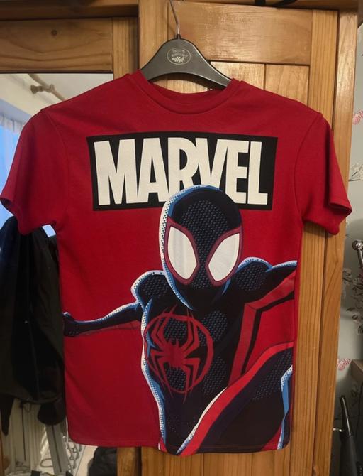 Buy & Sell Kingstanding Birmingham - Photos for Marvel Tshirt 10/11 yrs