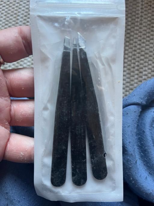 Buy & Sell Wednesfield Wolverhampton - Photos for Tweezer packs 2£ lots