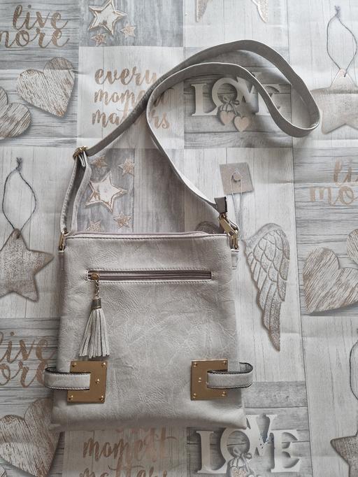 Buy & Sell Knowsley Merseyside - Photos for Large cross body bag