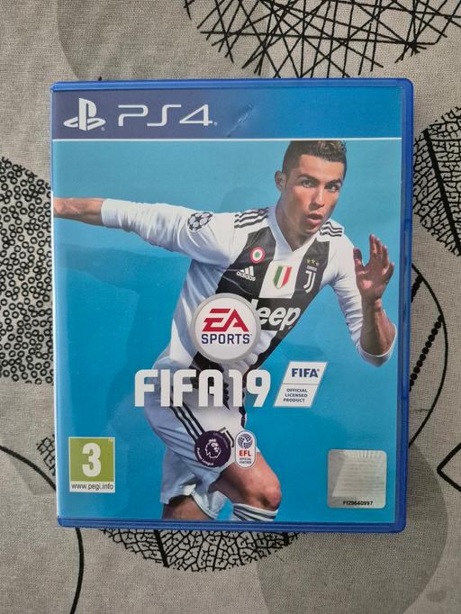 Buy & Sell Rassau Blaenau Gwent - Photos for fifa 19 ps4 game