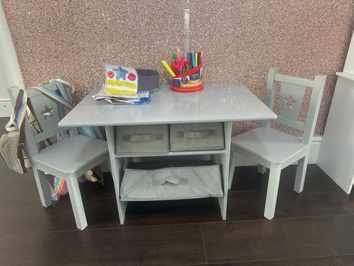 Buy & Sell Kingstanding Birmingham - Photos for Little Children’s Table & Chair