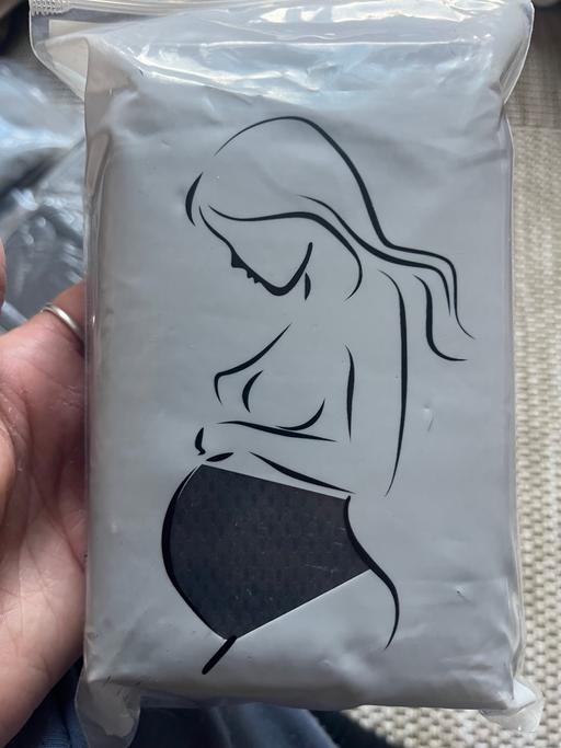Buy & Sell Wednesfield Wolverhampton - Photos for New pregnancy support bump band