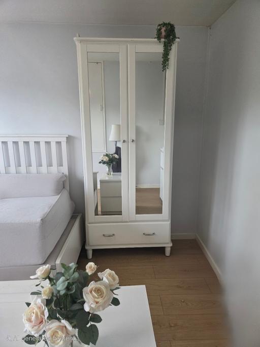 Buy & Sell Islington North London - Photos for Ikea Tyssedal wardrobe
