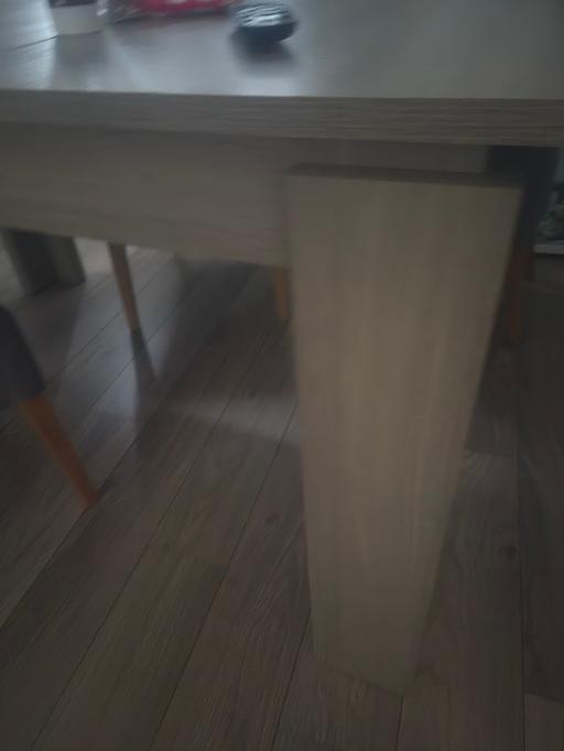 Buy & Sell Eccleston Park Saint Helens - Photos for large extendable solid wood dining table