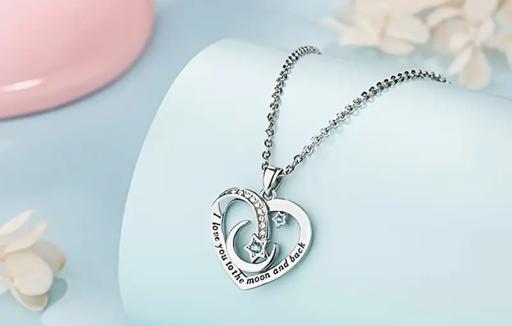Buy & Sell Colyers South East London - Photos for Sister necklace card and gift box set