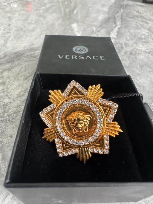Buy & Sell Holland Park West London - Photos for GENUINE Versace gold rhinestone star ring