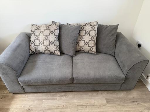 Buy & Sell Hoo Medway - Kent - Photos for 2 seater sofa
