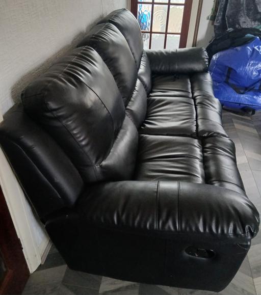 Buy & Sell Tipton Sandwell - Photos for Black sofas