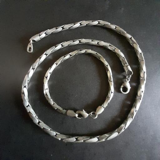 Buy & Sell Preston South Ribble - Photos for NECKLACE & BRACELET